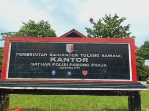 Diduga Akibat Diberhentikan Kerja, Mantan Satpol PP Laporkan Pj. Sekda Tuba Ke Bawaslu Lampung