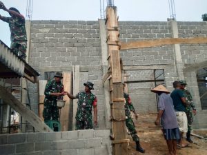 Kompak, 2 Koramil Jajaran Kodim 0429/Lamtim Gotong-royong Bangun Mushola