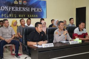 Sepakat Berdamai, Polres Way Kanan Bersama Bapas Kelas II B dan UPT PPA Pemkab Way Kanan Serta Massa Aksi Unras Hentikan Perkara Pencurian Dua ABH di Polsek Way Tuba