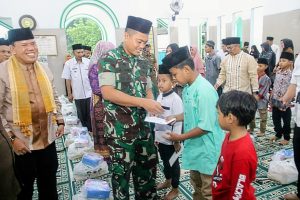 Tingkatkan Ukhuwah Islamiah, Dandim 0429/Lamtim Bersama Forkopimda Safari Ramadhan